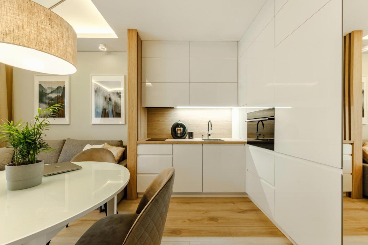 Apartment Wola, Wi-Fi, Smart Lock, Air Condition Varsovia Exterior foto